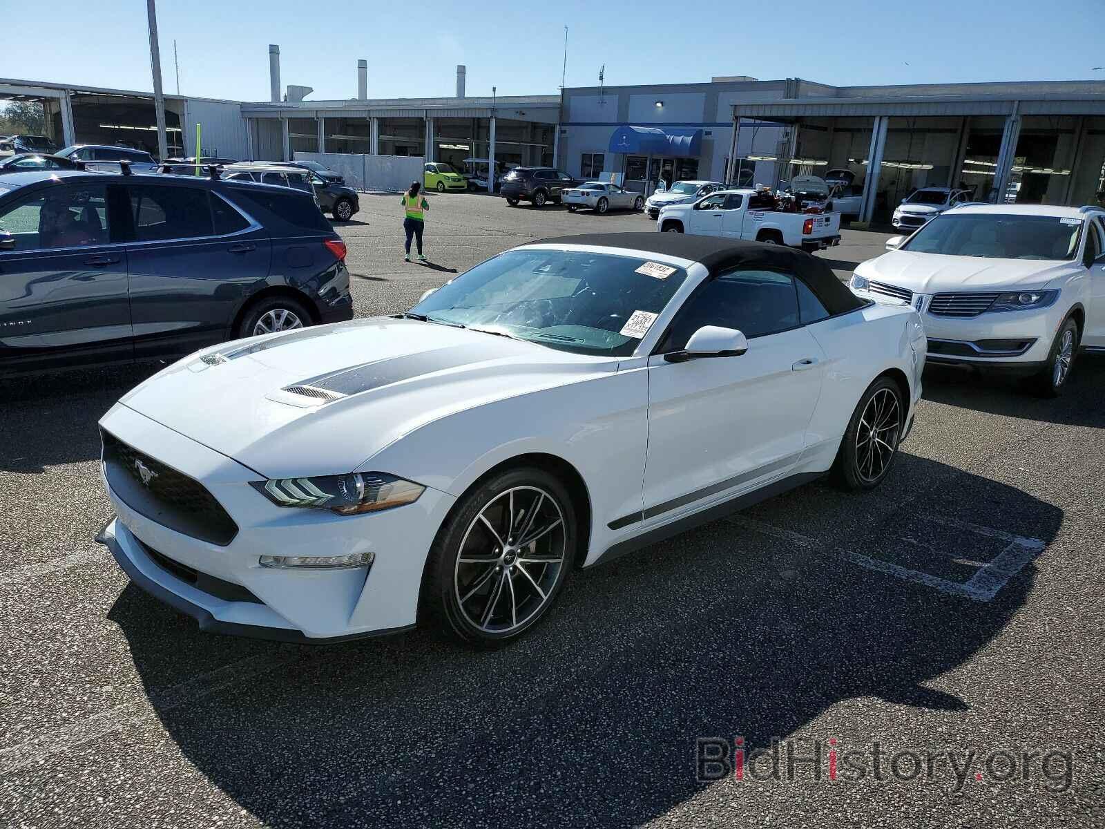 Photo 1FATP8UH7L5138039 - Ford Mustang 2020