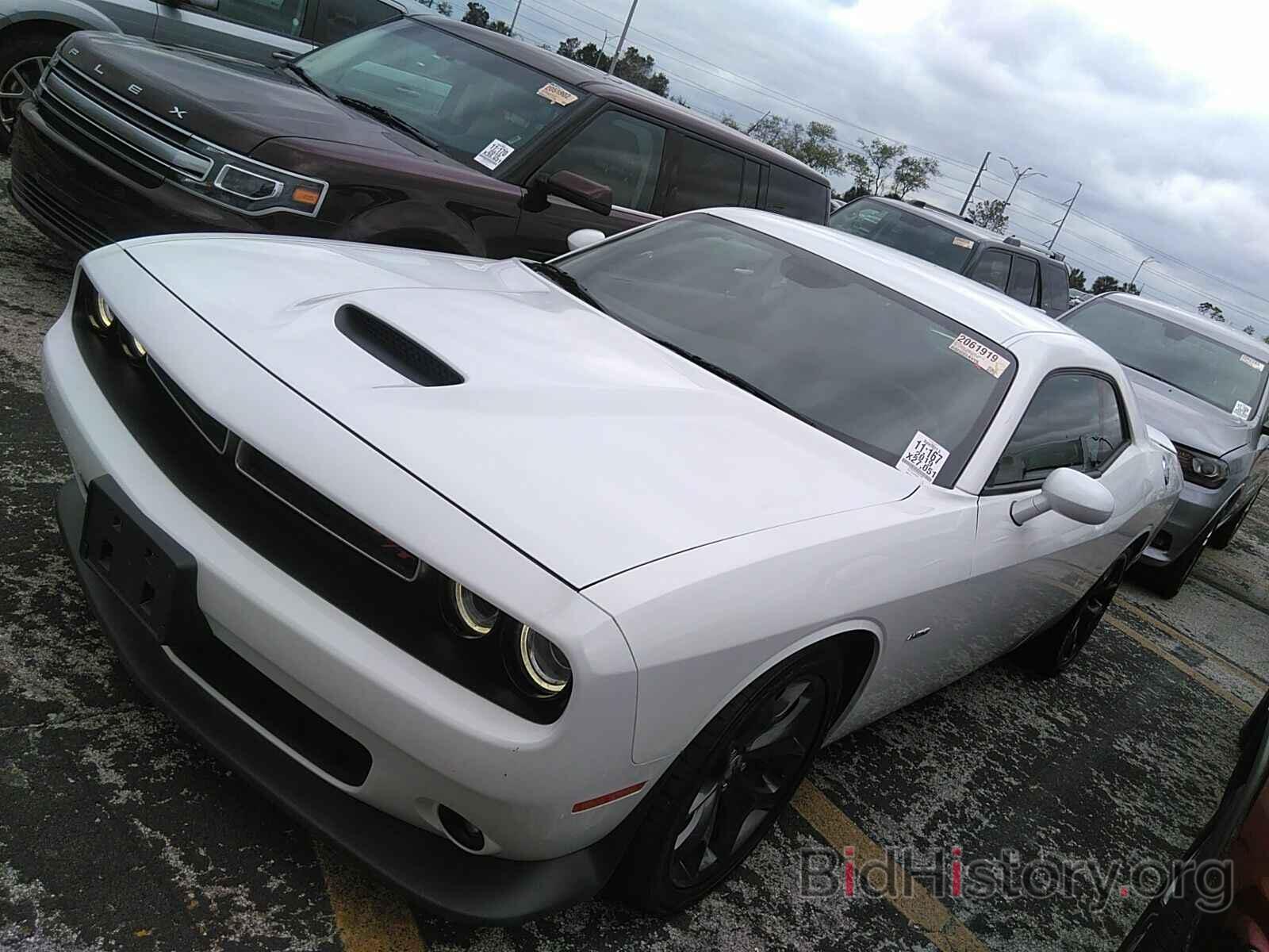 Photo 2C3CDZBT2KH641795 - Dodge Challenger 2019