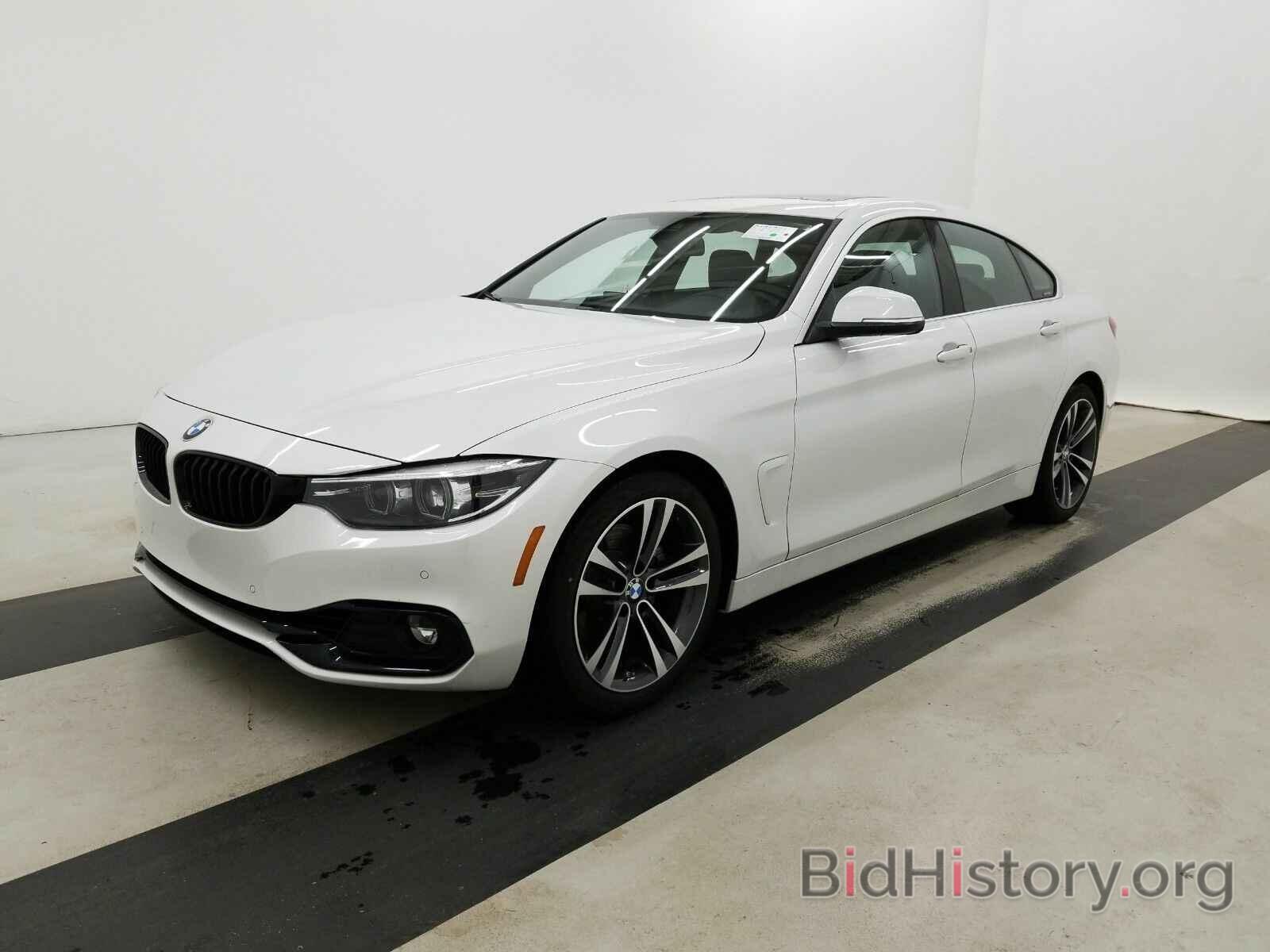 Photo WBA4J1C07LBU68295 - BMW 4 Series 2020