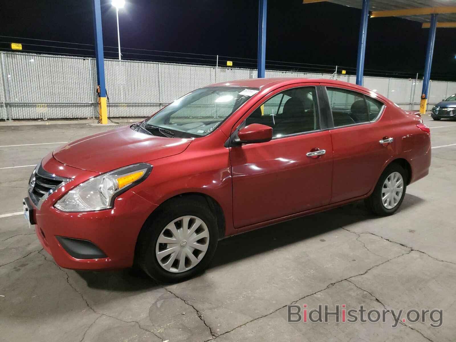 Photo 3N1CN7AP1KL837335 - Nissan Versa Sedan 2019