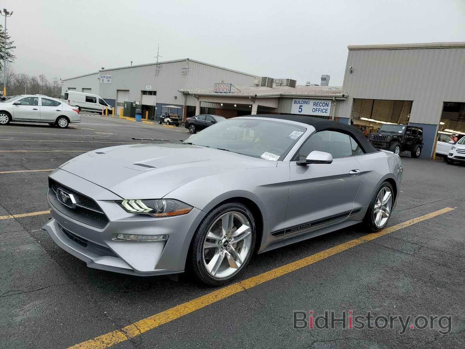 Photo 1FATP8UH9L5138608 - Ford Mustang 2020
