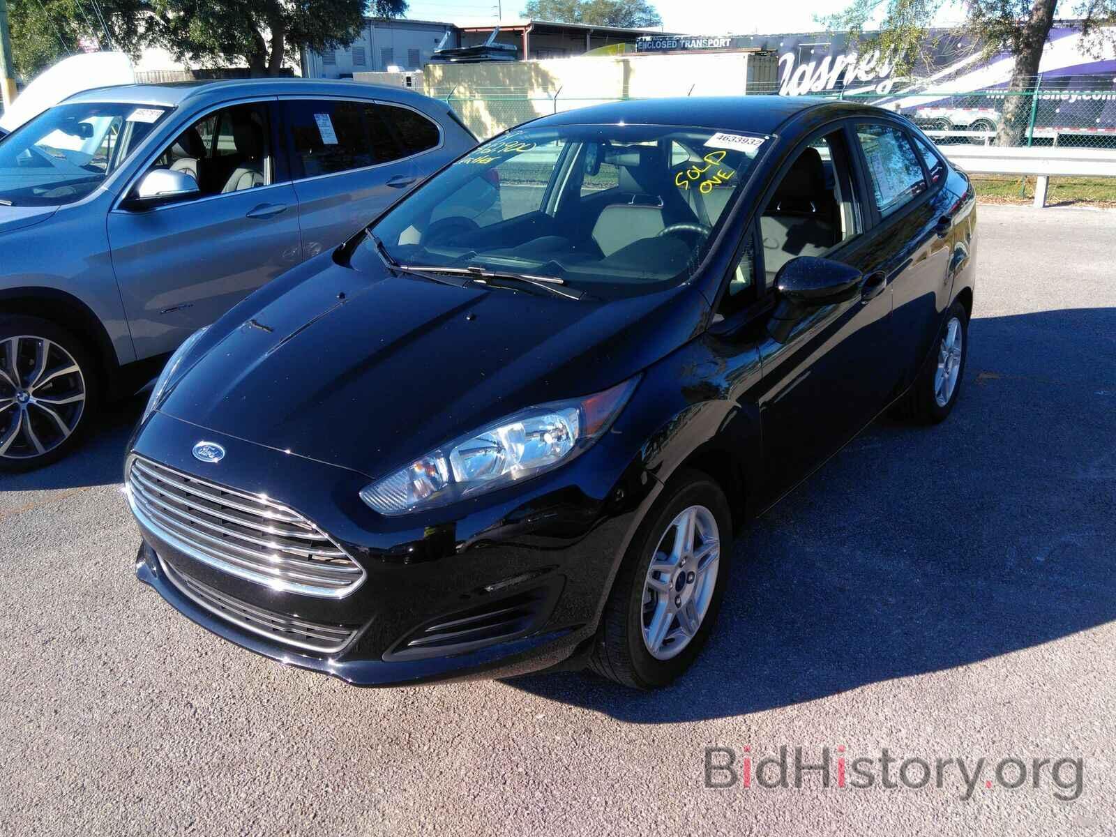 Photo 3FADP4BJ2KM134542 - Ford Fiesta 2019