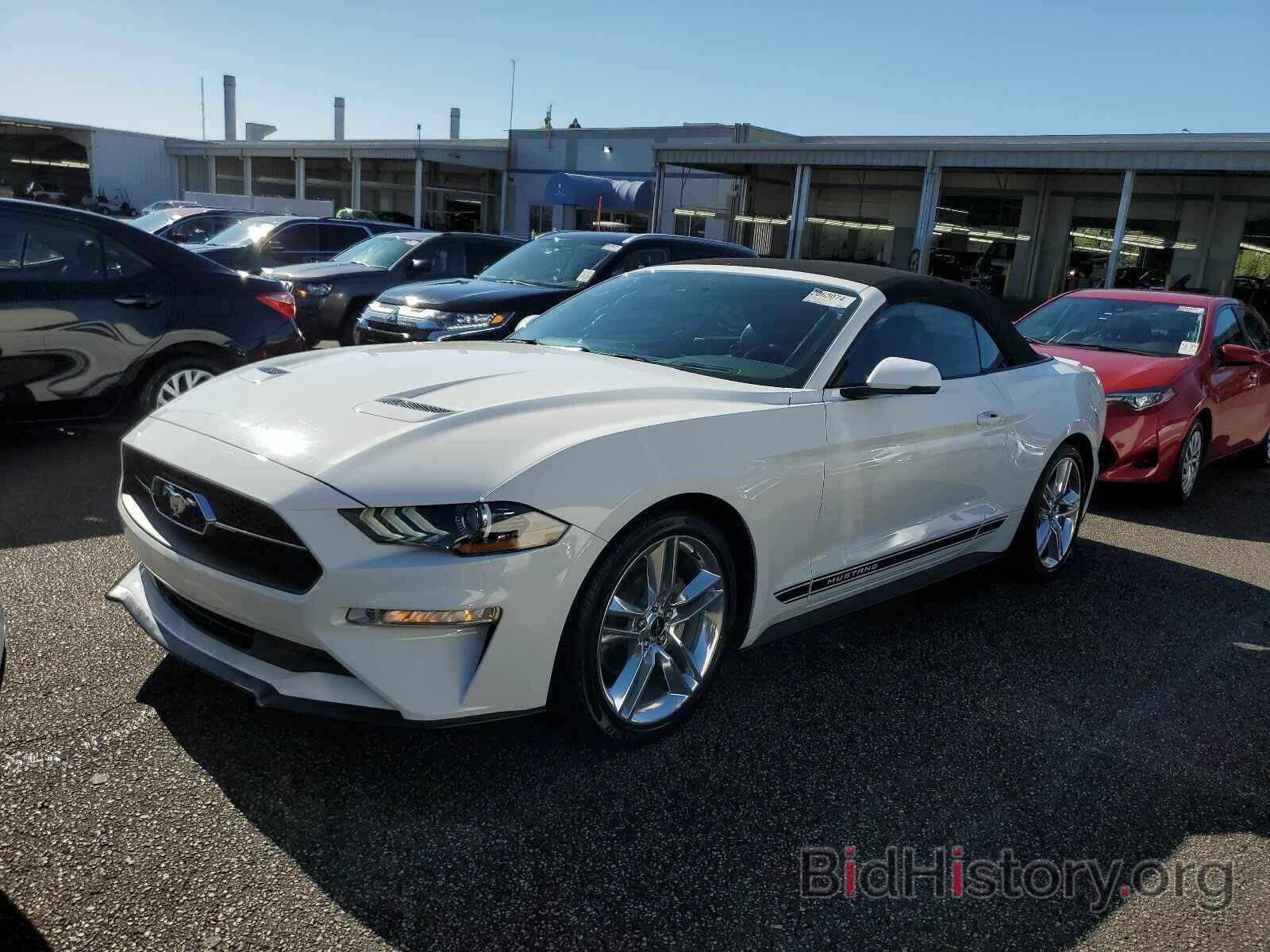 Photo 1FATP8UH5L5138041 - Ford Mustang 2020
