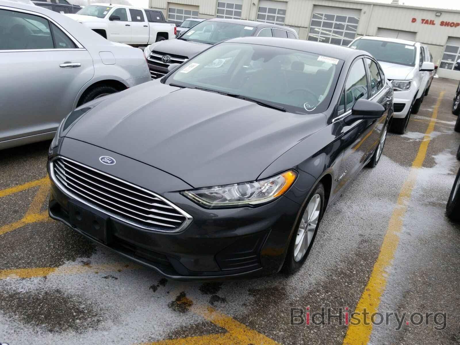 Фотография 3FA6P0LU1KR206747 - Ford Fusion Hybrid 2019