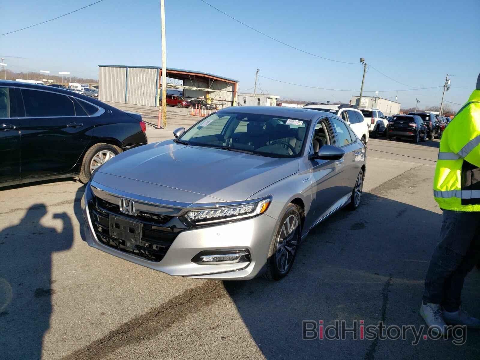 Photo 1HGCV3F93KA004628 - Honda Accord Hybrid 2019