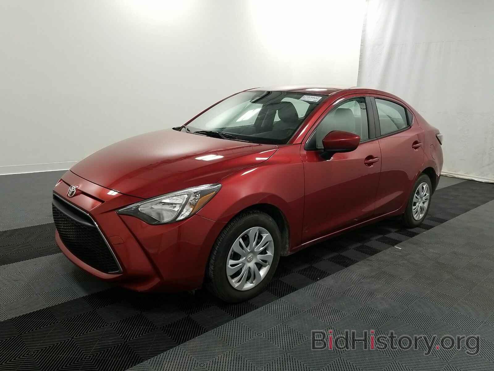 Photo 3MYDLBYV9KY504156 - Toyota Yaris Sedan 2019