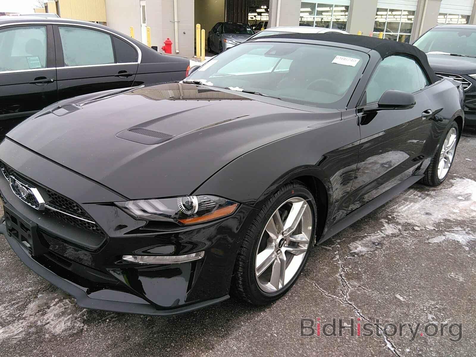 Photo 1FATP8UH9L5138365 - Ford Mustang 2020