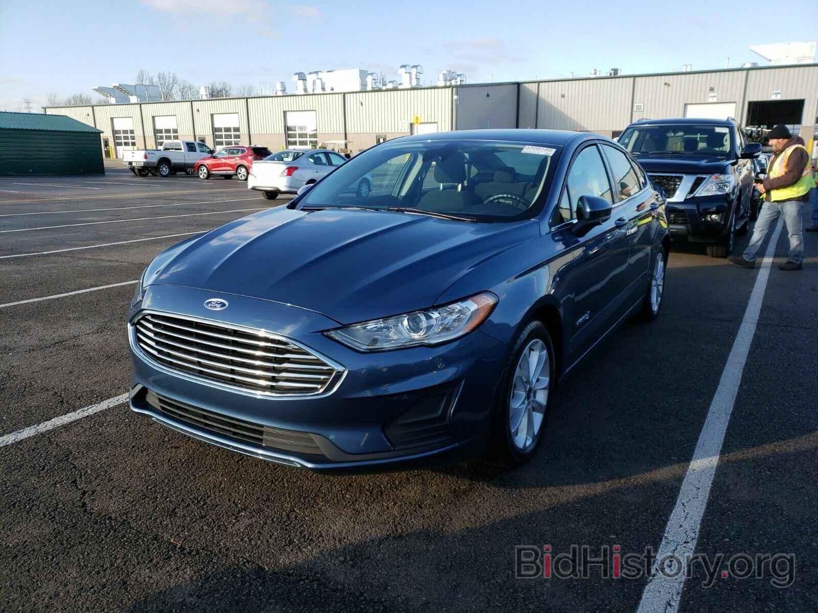 Photo 3FA6P0LUXKR108932 - Ford Fusion Hybrid 2019