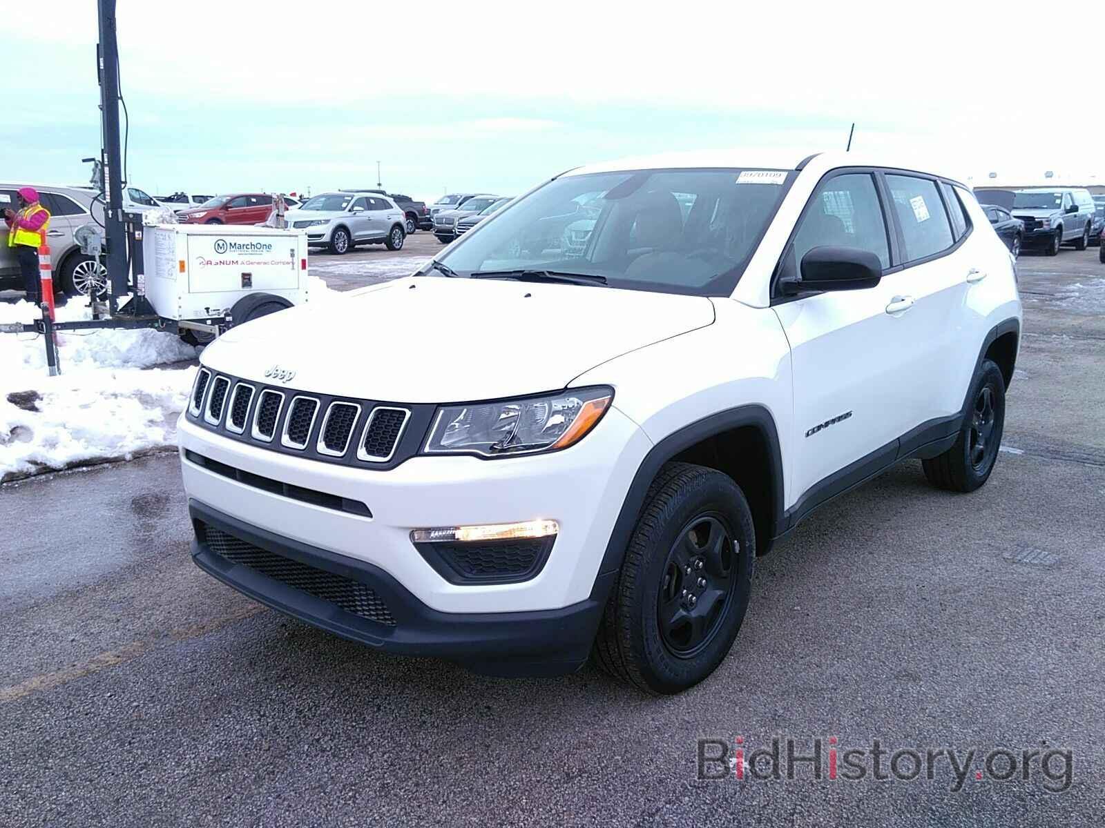 Фотография 3C4NJDAB7KT837358 - Jeep Compass 2019