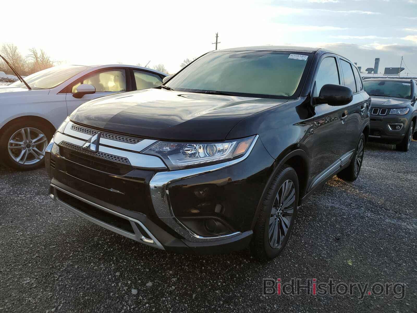 Photo JA4AD2A35LZ006755 - Mitsubishi Outlander 2020