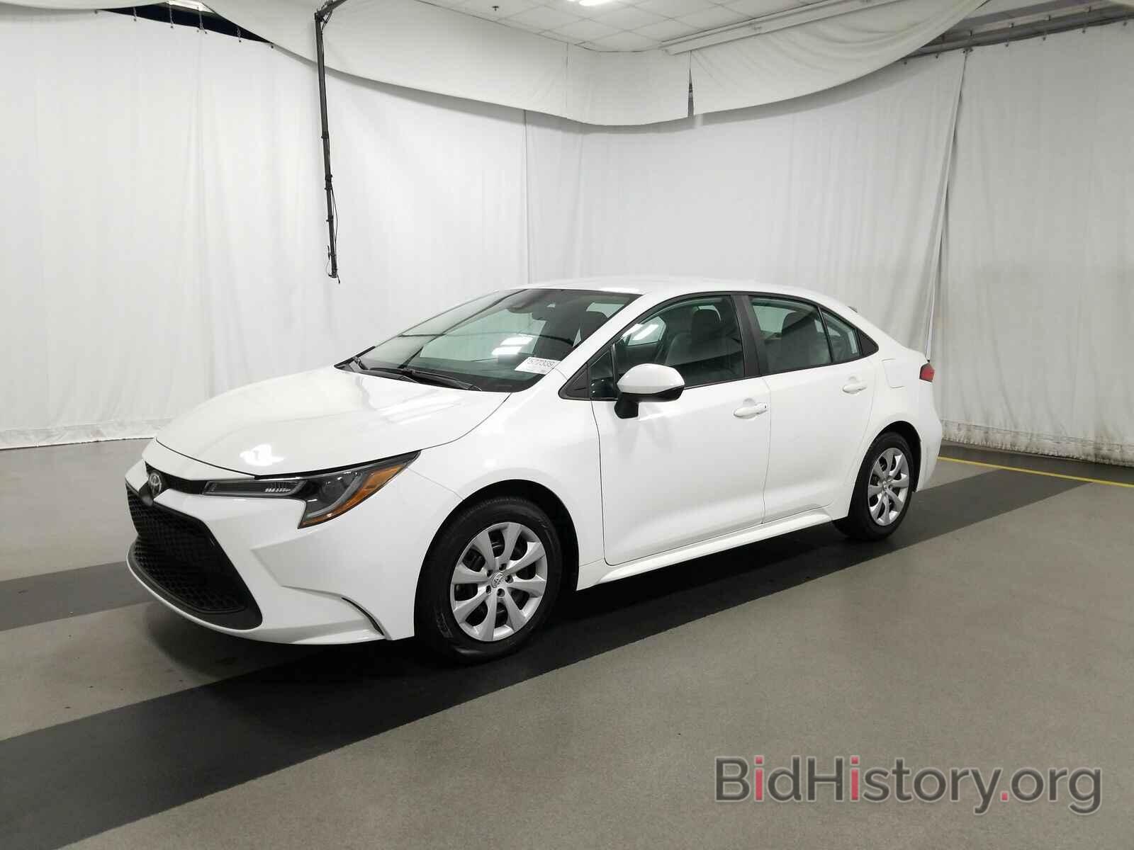 Photo 5YFEPRAE9LP116727 - Toyota Corolla LE 2020