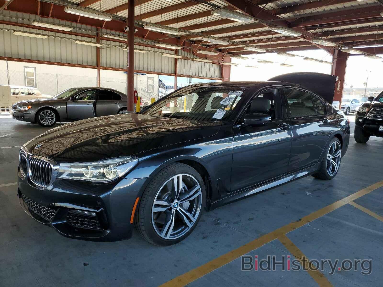 Photo WBA7F0C53KGM25353 - BMW 7 Series 2019