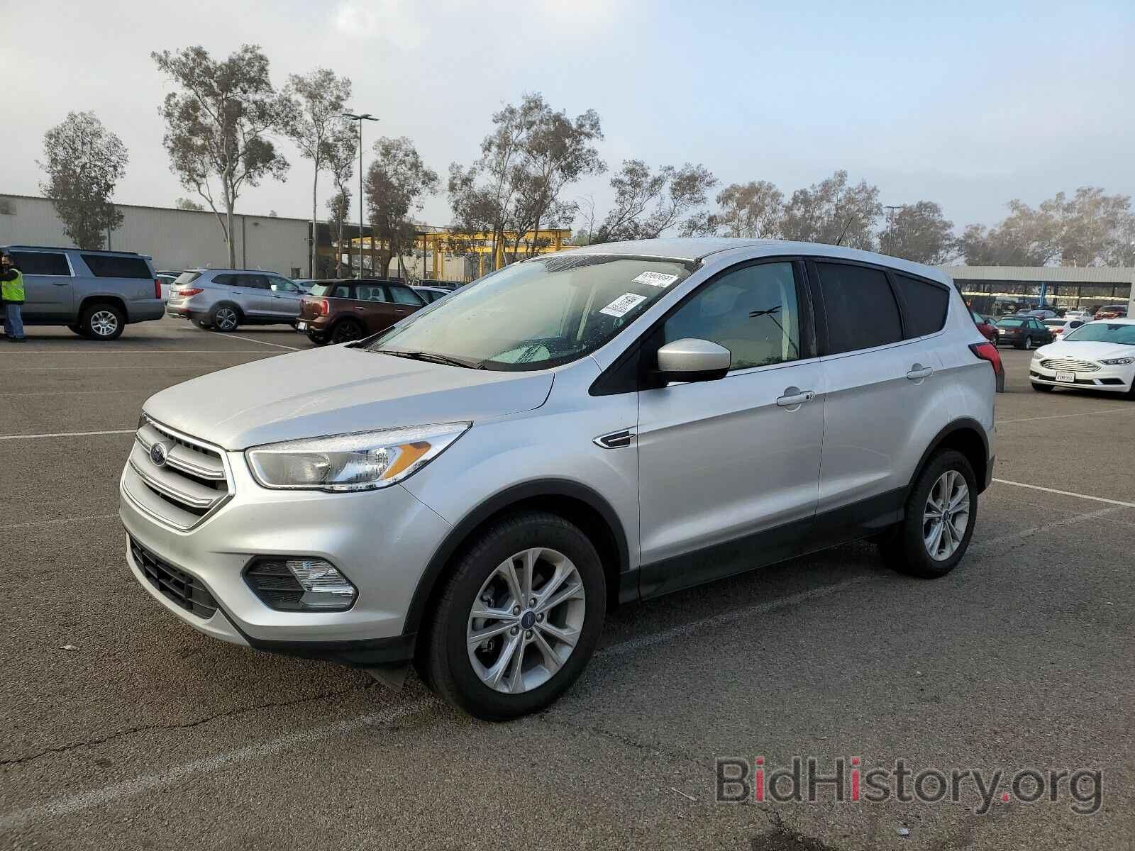 Фотография 1FMCU0GD8KUB10313 - Ford Escape 2019