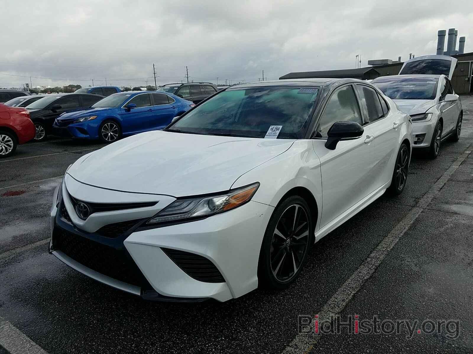 Photo 4T1B61HK6KU271378 - Toyota Camry 2019