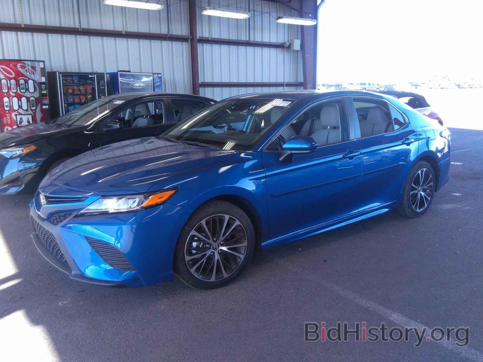 Photo 4T1B11HK6KU167133 - Toyota Camry 2019