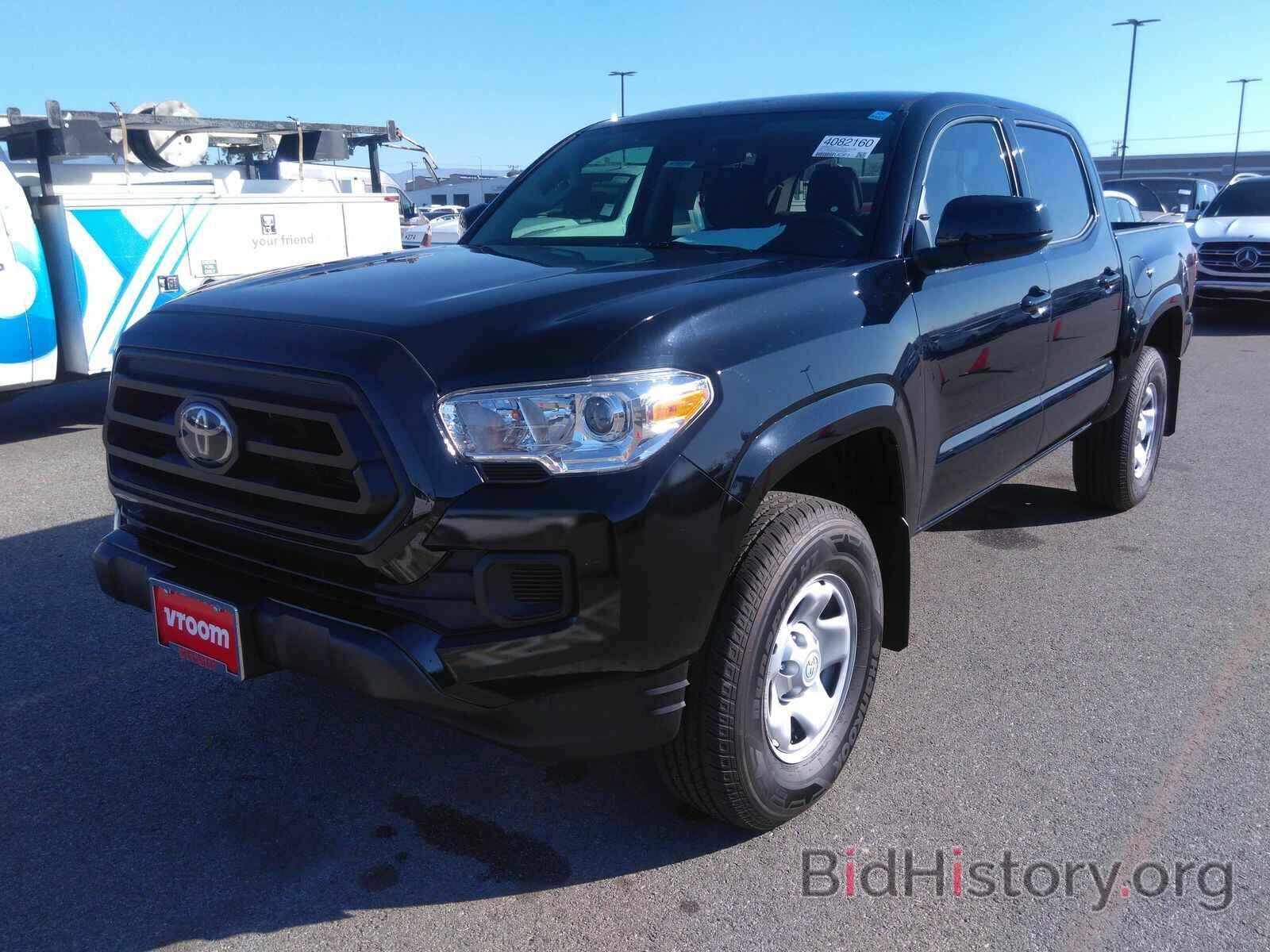 Photo 3TMCZ5AN9LM319943 - Toyota Tacoma 4WD 2020