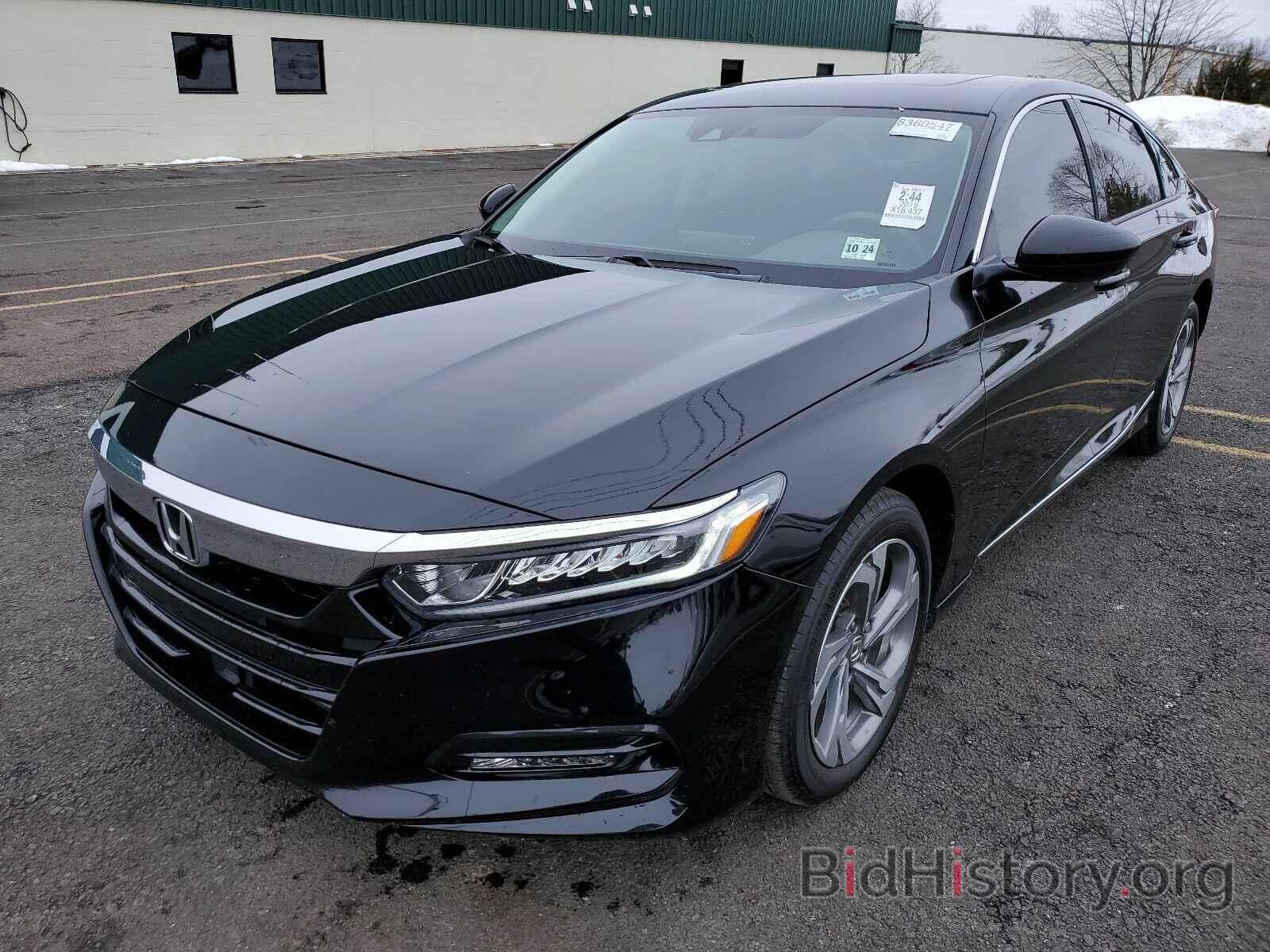 Photo 1HGCV1F45KA157083 - Honda Accord Sedan 2019