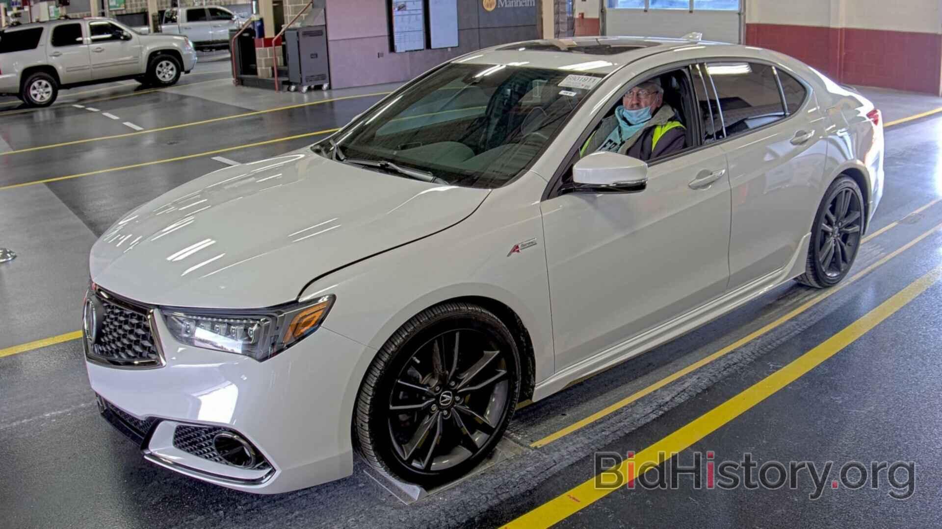 Фотография 19UUB1F60KA800759 - Acura TLX 2019