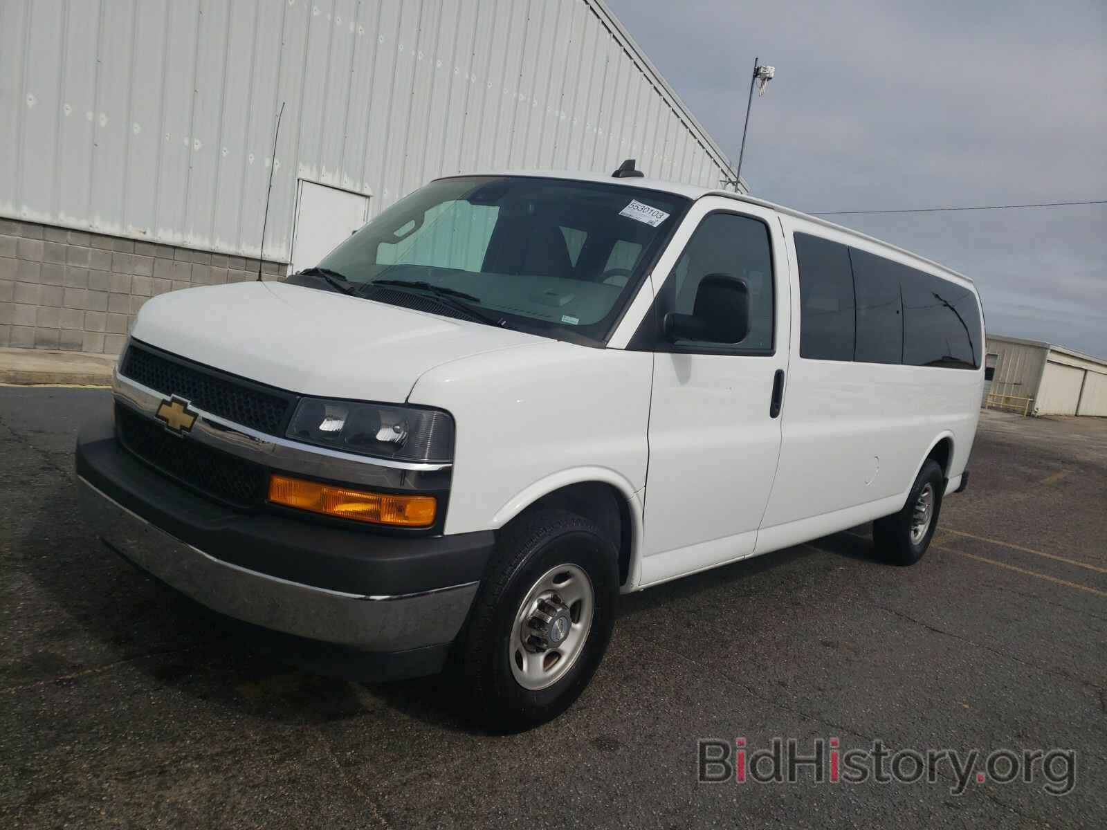 Фотография 1GAZGPFG1L1130375 - Chevrolet Express Passenger 2020