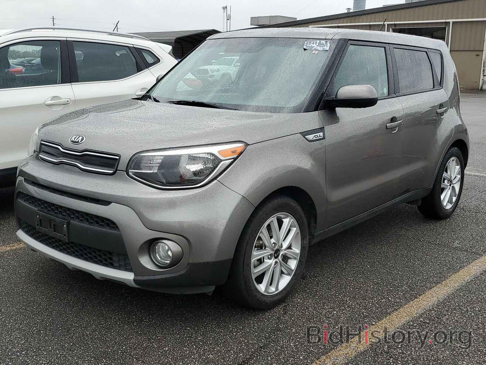 Фотография KNDJP3A55K7698921 - Kia Soul 2019