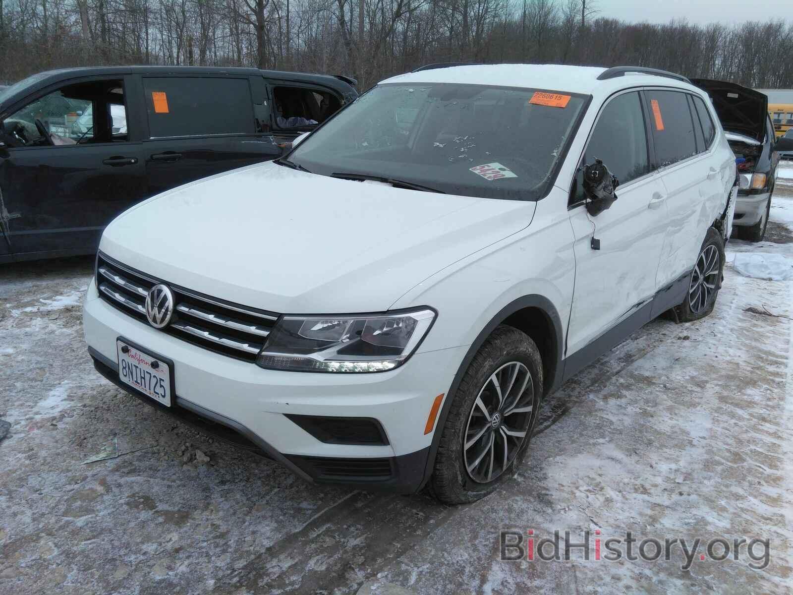 Фотография 3VV2B7AX9LM080554 - Volkswagen Tiguan 2020