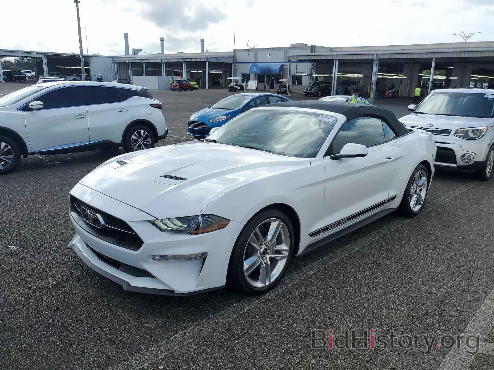 Photo 1FATP8UH7L5138042 - Ford Mustang 2020