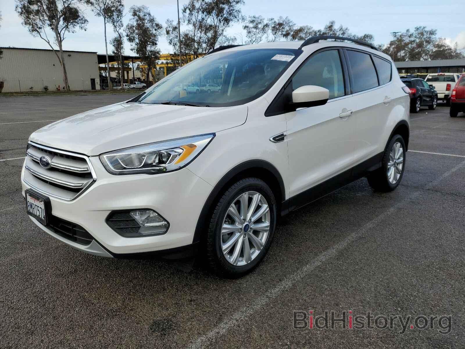 Photo 1FMCU0HD9KUB04857 - Ford Escape 2019