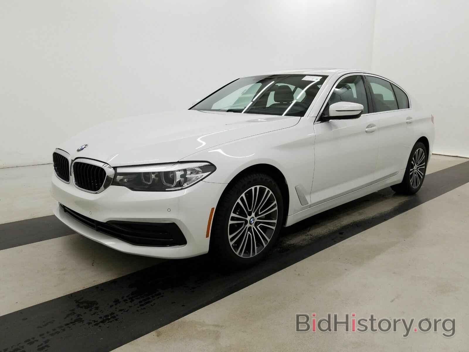 Photo WBAJR3C06LCE05337 - BMW 5 Series 2020