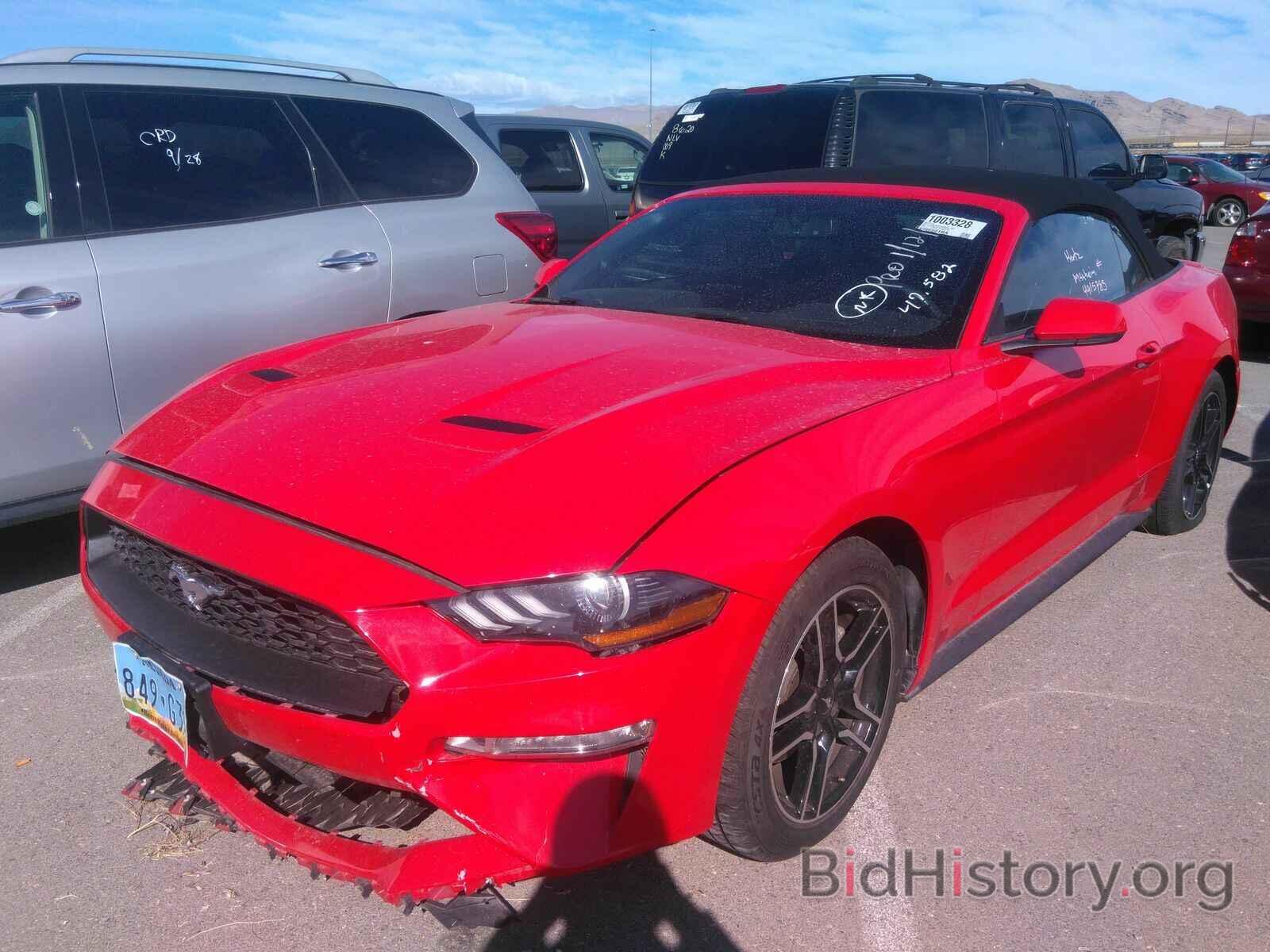 Photo 1FATP8UH1K5135703 - Ford Mustang 2019