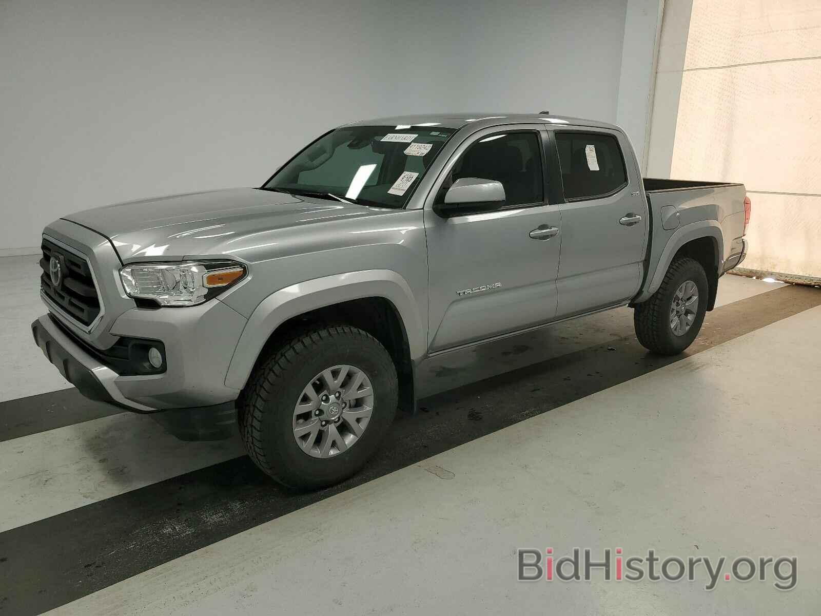 Photo 3TMAZ5CN6KM106208 - Toyota Tacoma 2WD 2019