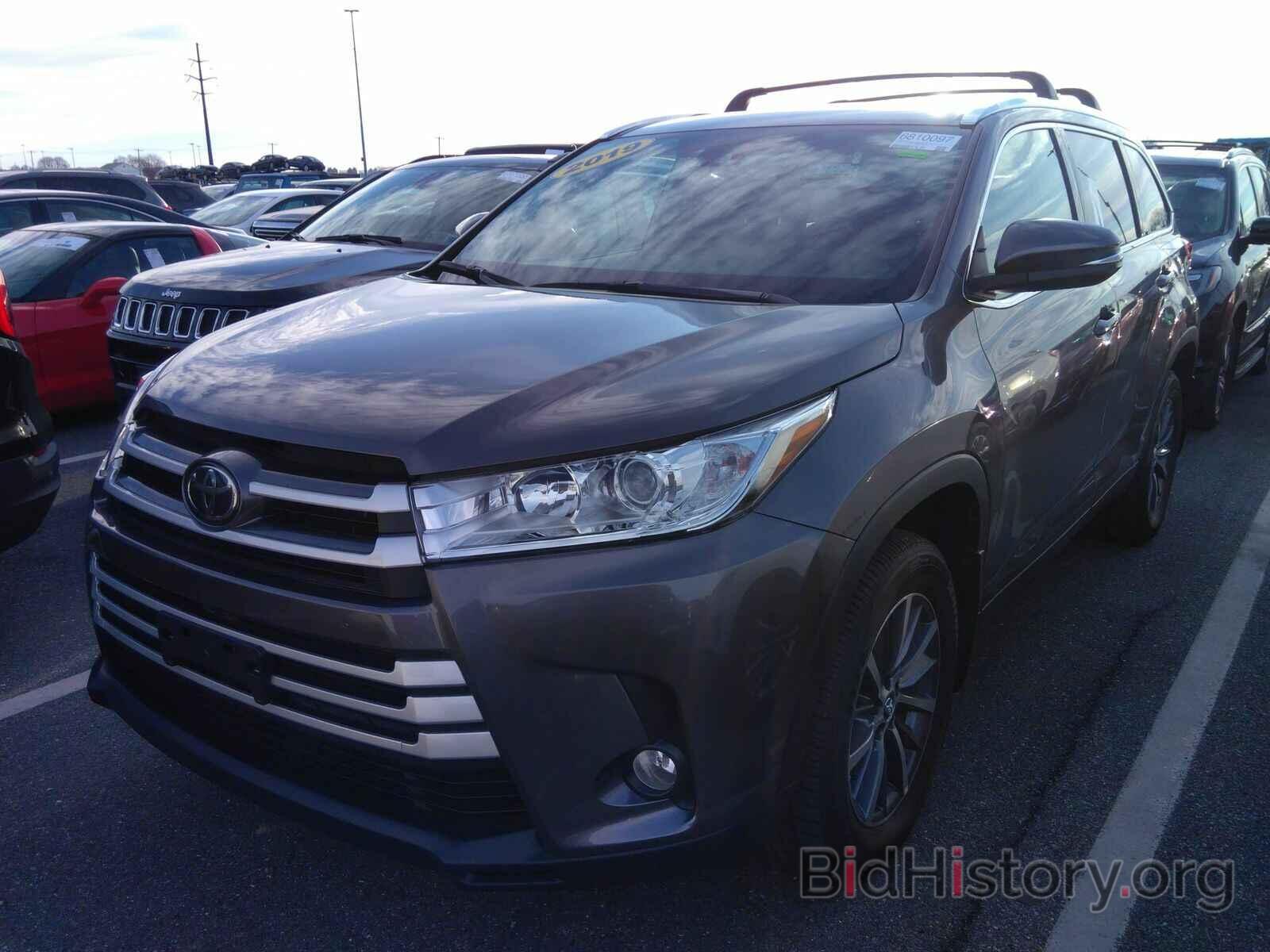 Фотография 5TDJZRFH7KS619318 - Toyota Highlander 2019