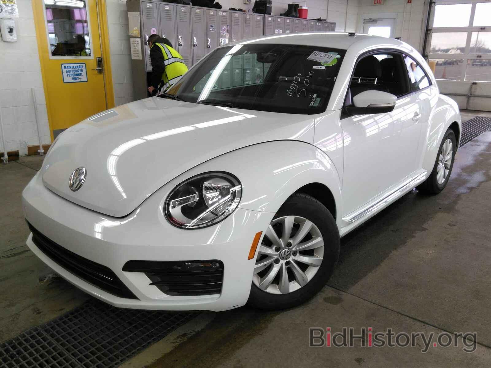 Фотография 3VWFD7AT0KM707712 - Volkswagen Beetle 2019