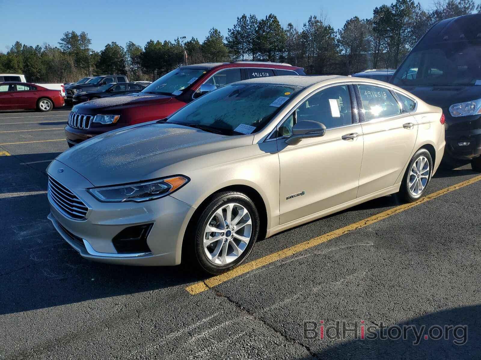 Фотография 3FA6P0MU0KR256084 - Ford Fusion Hybrid 2019