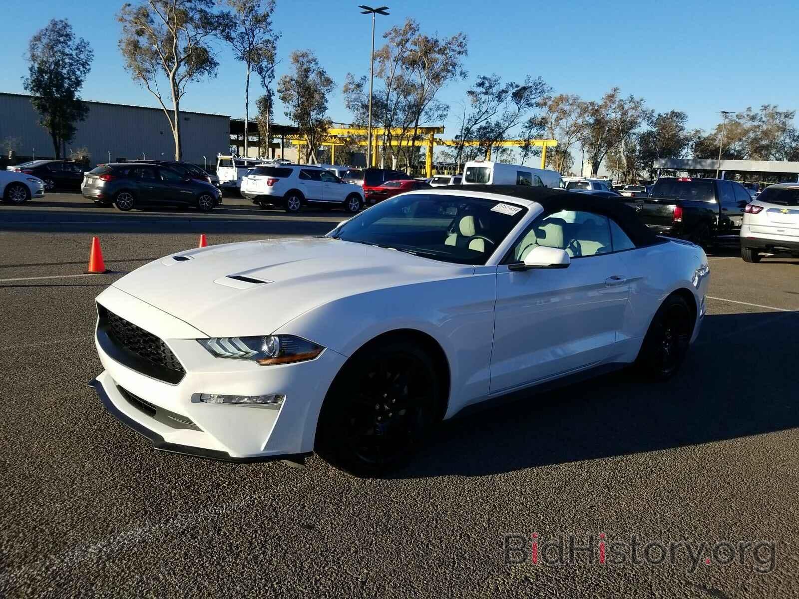 Photo 1FATP8UH2L5127501 - Ford Mustang 2020