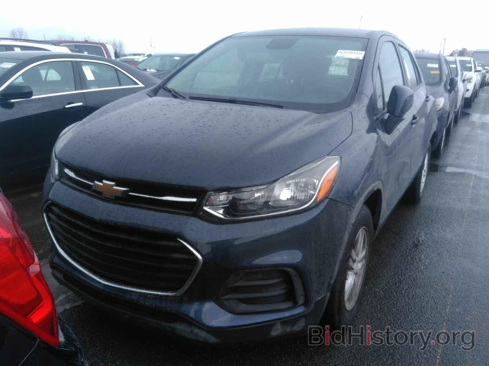 Photo 3GNCJKSB0KL254096 - Chevrolet Trax 2019