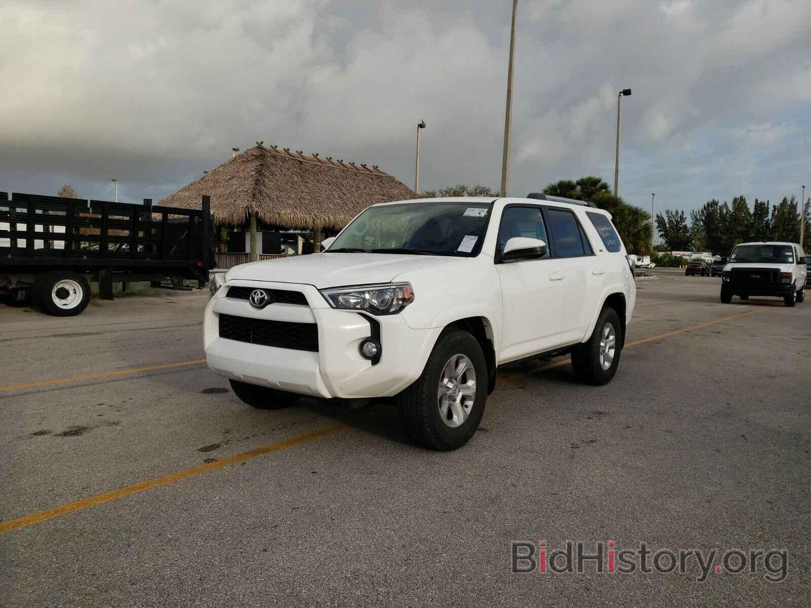 Фотография JTEZU5JR3K5203567 - Toyota 4Runner SR5 2019