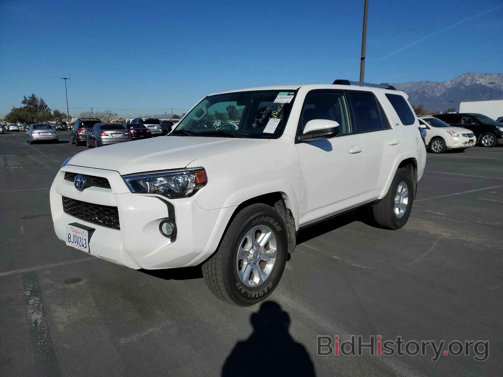 Photo JTEZU5JR4K5205196 - Toyota 4Runner SR5 2019