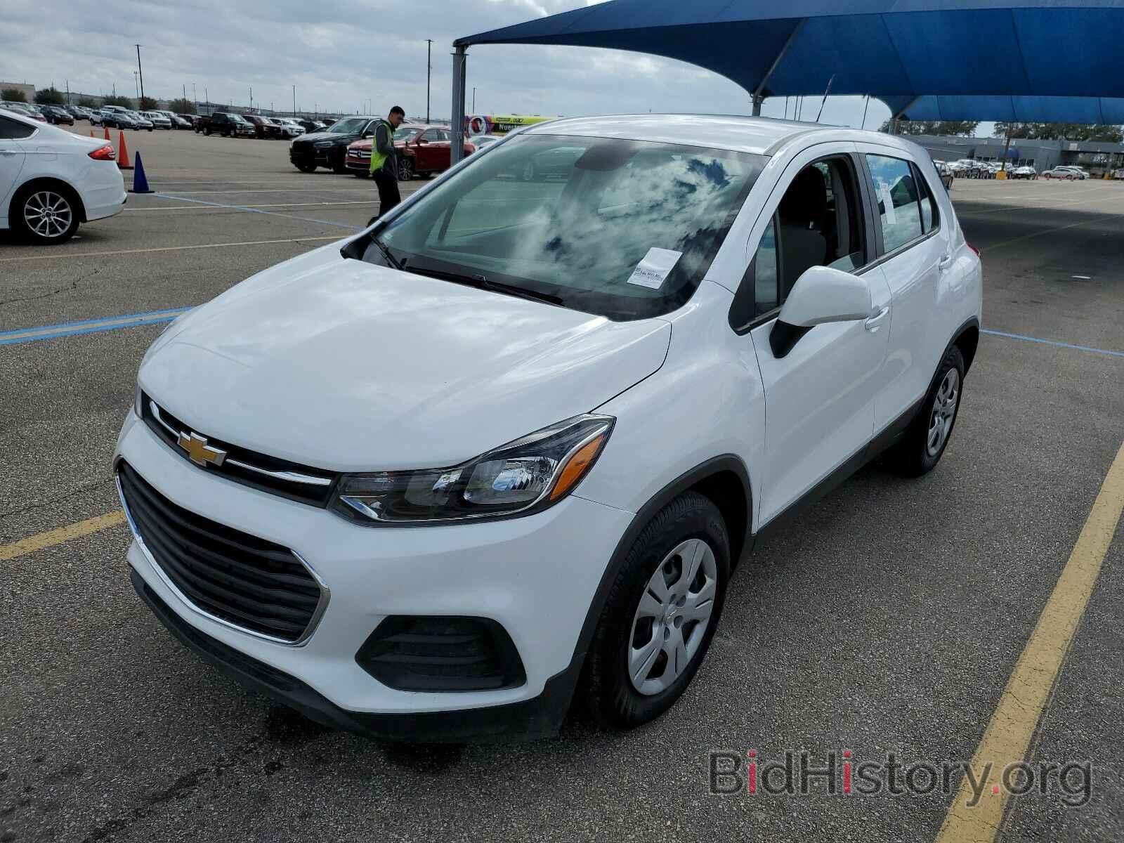 Photo 3GNCJKSB0KL162132 - Chevrolet Trax 2019