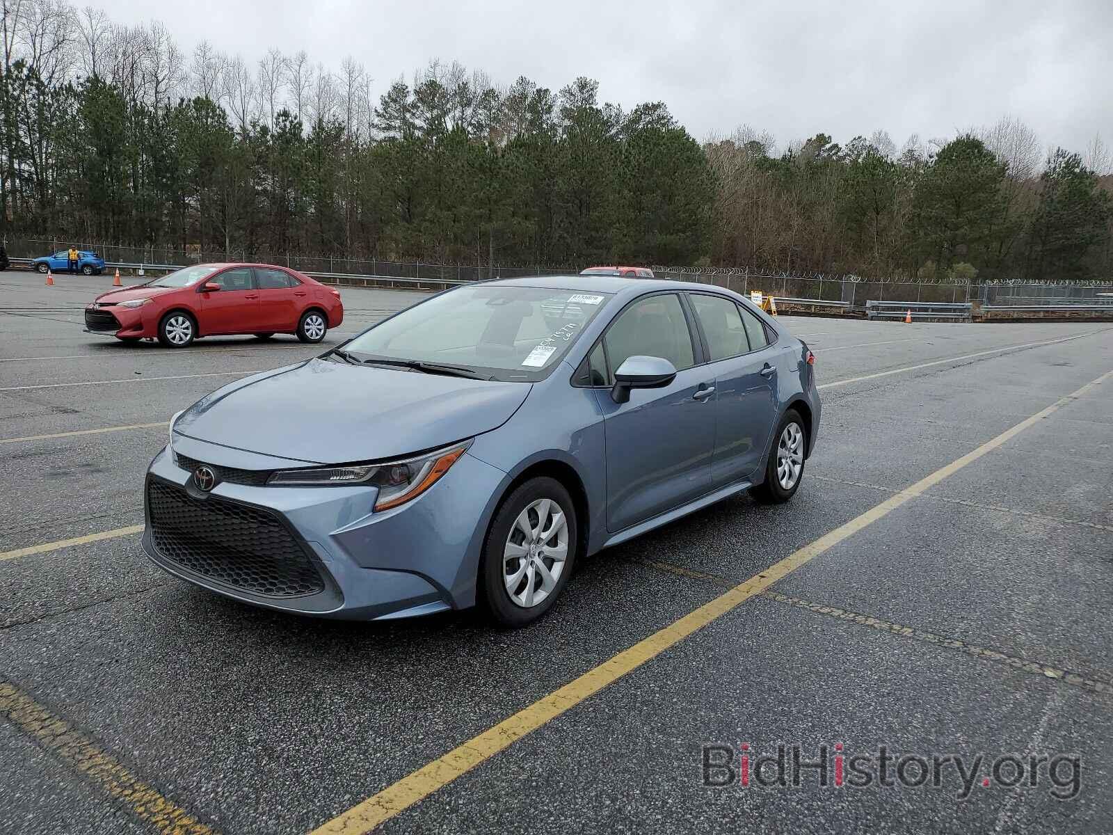 Photo JTDEPRAE9LJ054170 - Toyota Corolla LE 2020