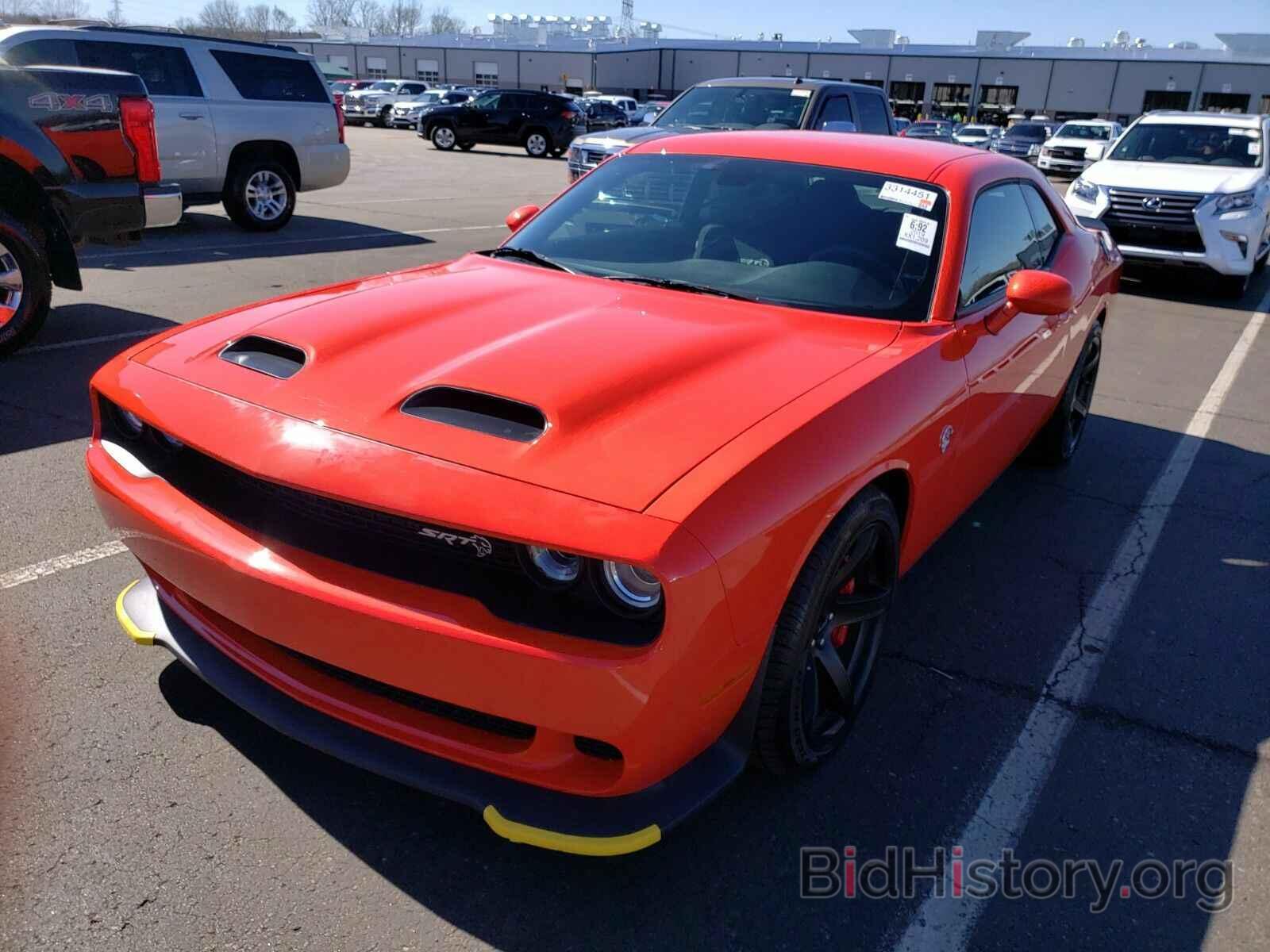 Photo 2C3CDZC94KH759575 - Dodge Challenger 2019