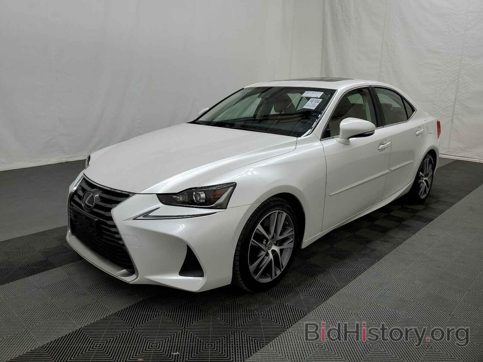 Photo JTHC81D28K5039852 - Lexus IS IS 2019