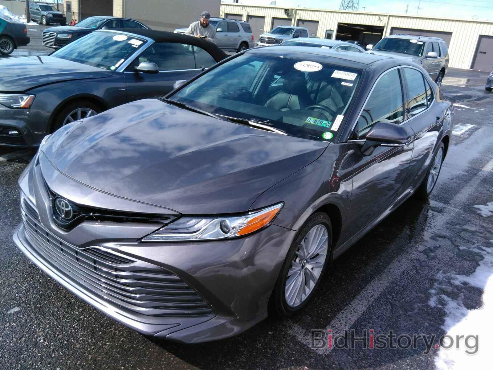 Photo 4T1BZ1HK0KU029113 - Toyota Camry 2019