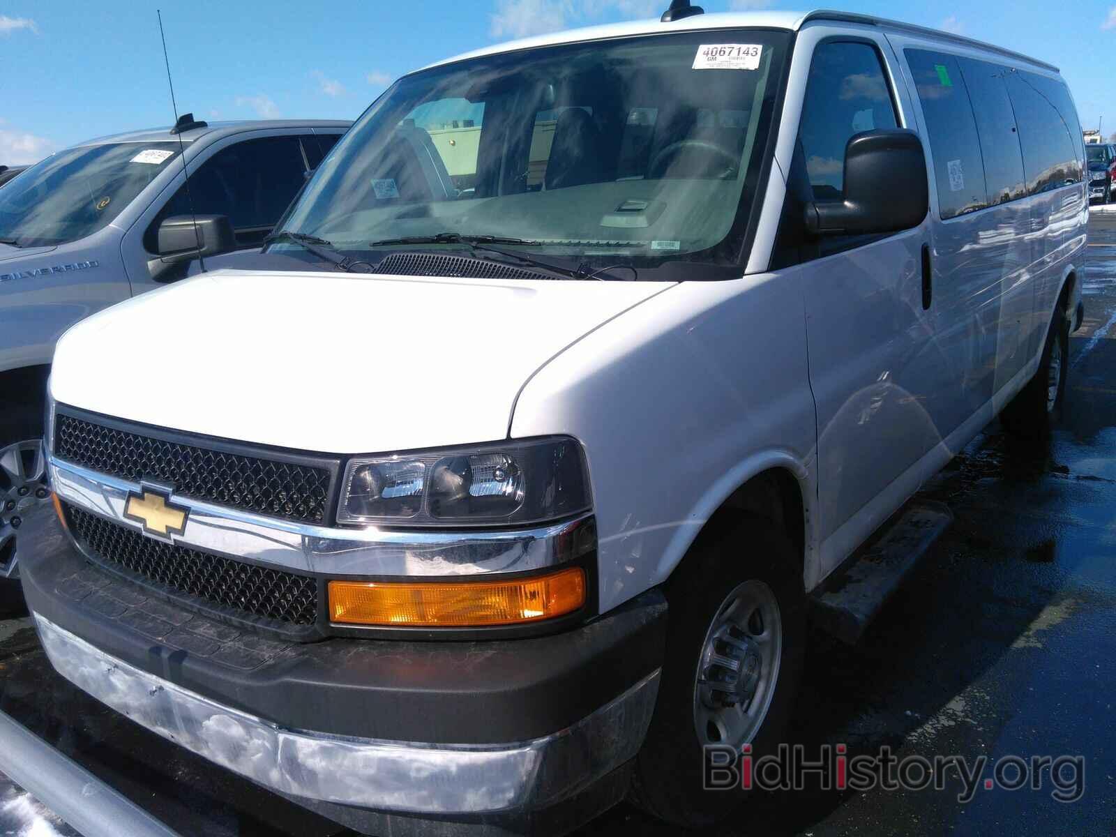 Фотография 1GAZGPFG9L1169831 - Chevrolet Express Passenger 2020