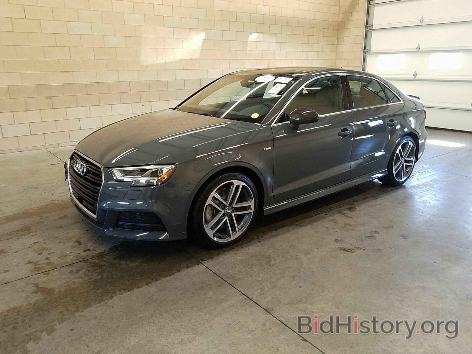 Photo WAUJEGFF1KA122385 - Audi A3 Sedan 2019