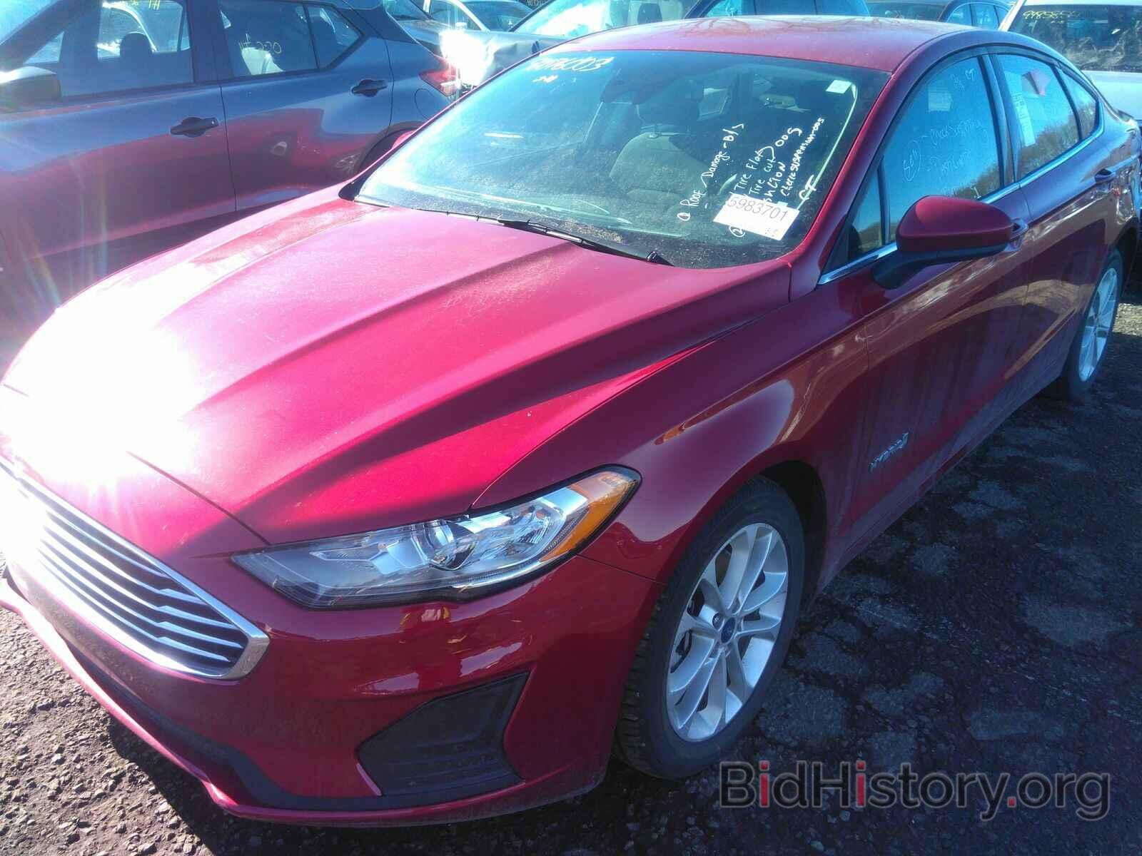 Photo 3FA6P0LU0KR240131 - Ford Fusion Hybrid 2019