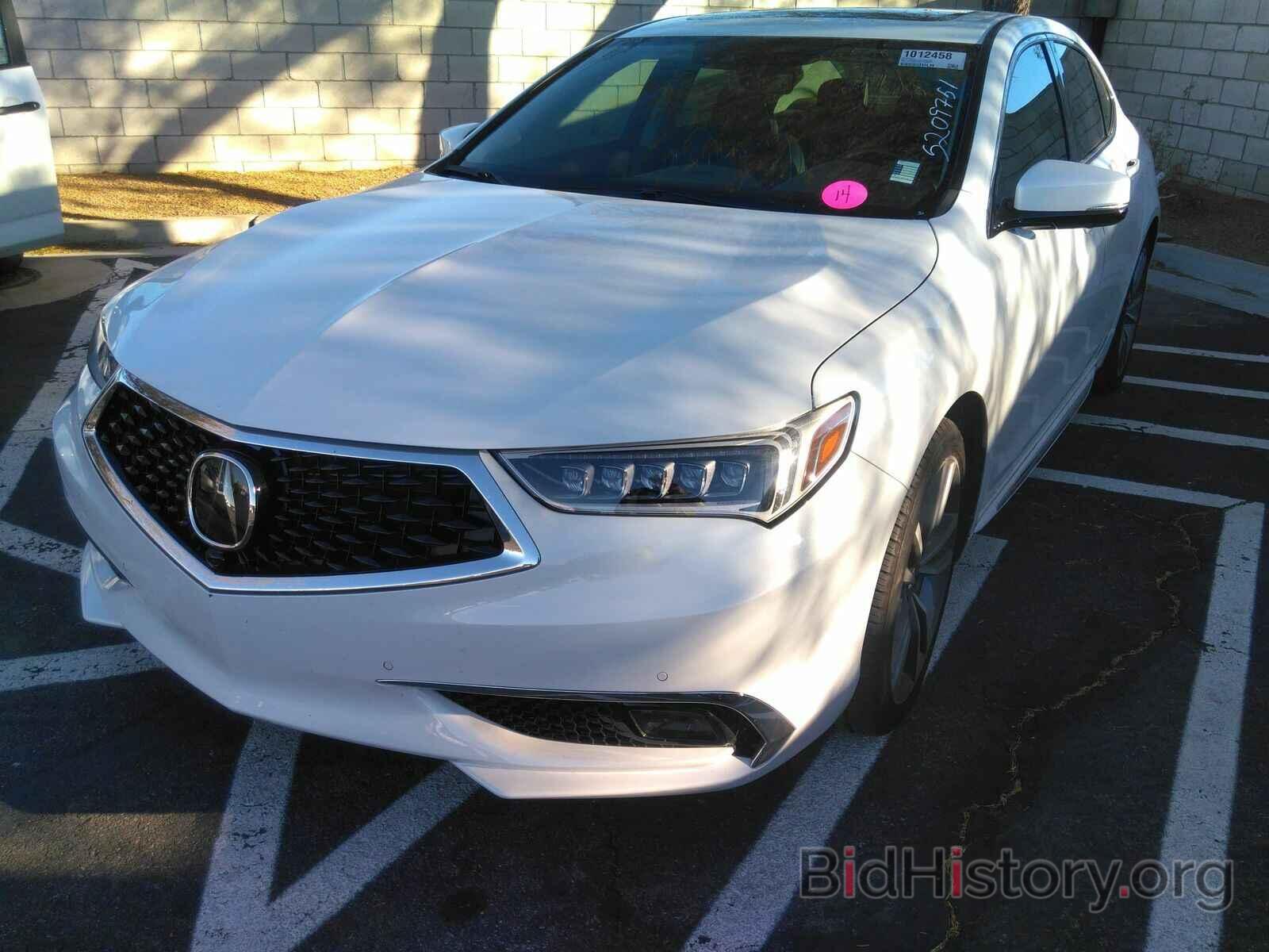 Фотография 19UUB2F82KA010631 - Acura TLX 2019