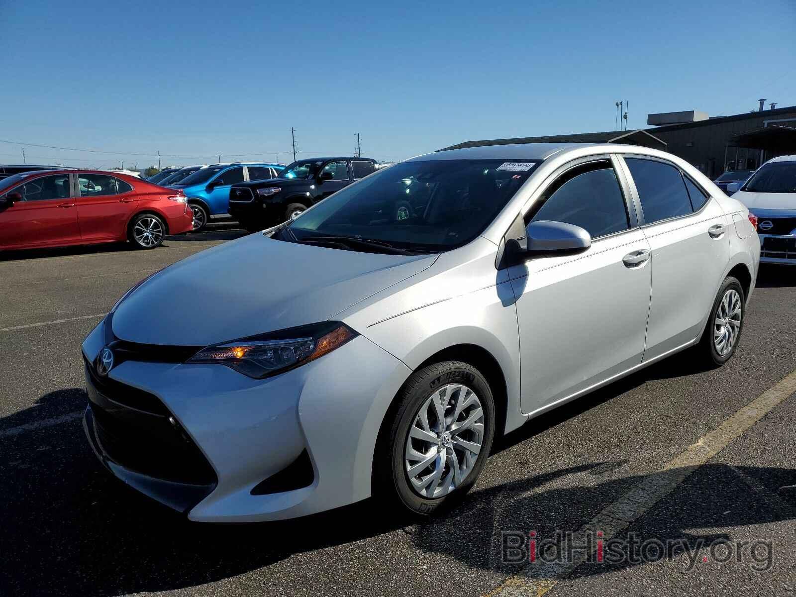 Photo 2T1BURHE3KC197515 - Toyota Corolla LE 2019