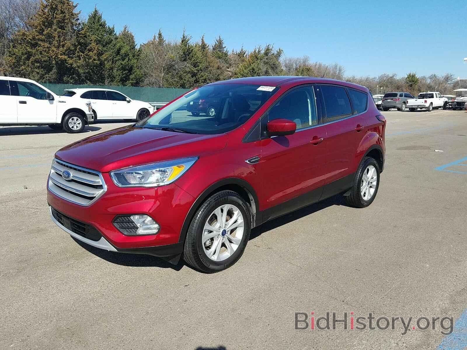 Photo 1FMCU0GD3KUA05114 - Ford Escape 2019