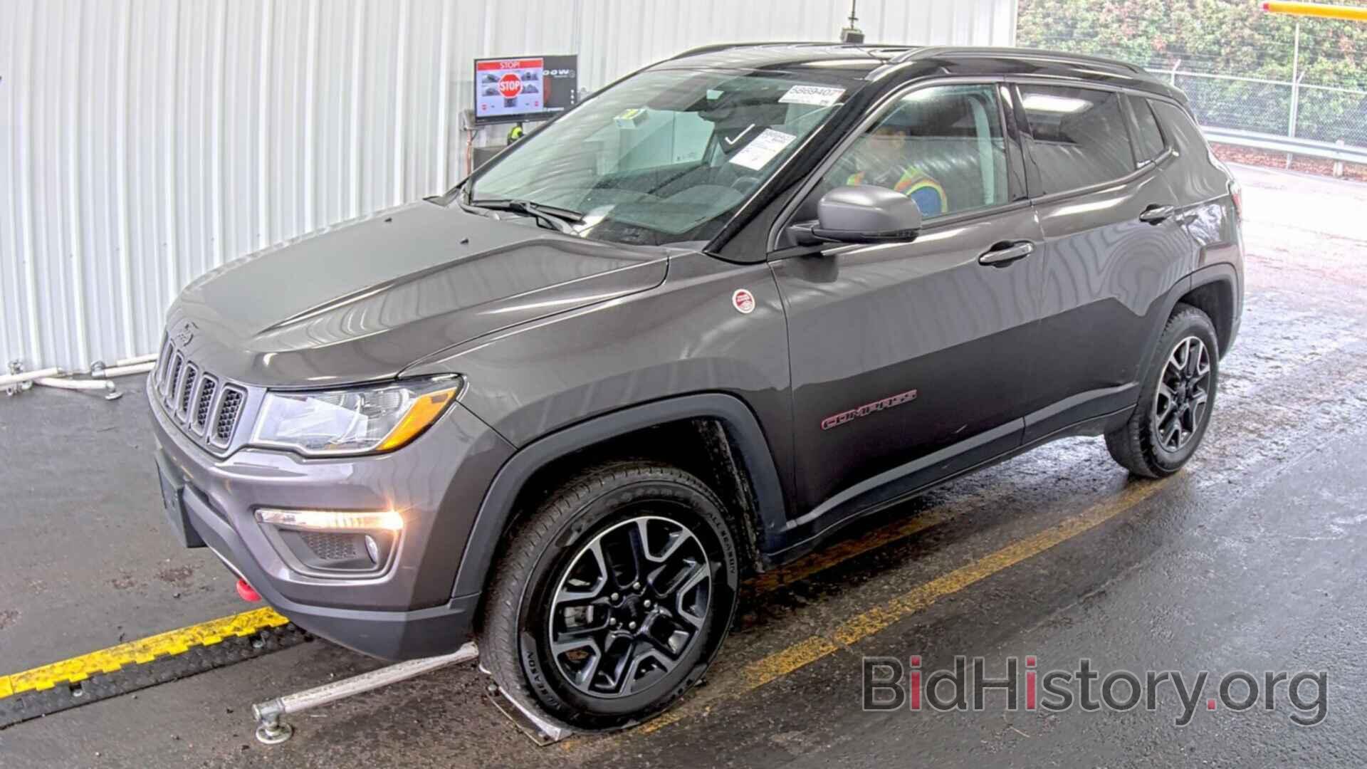 Фотография 3C4NJDDB6KT740180 - Jeep Compass 2019