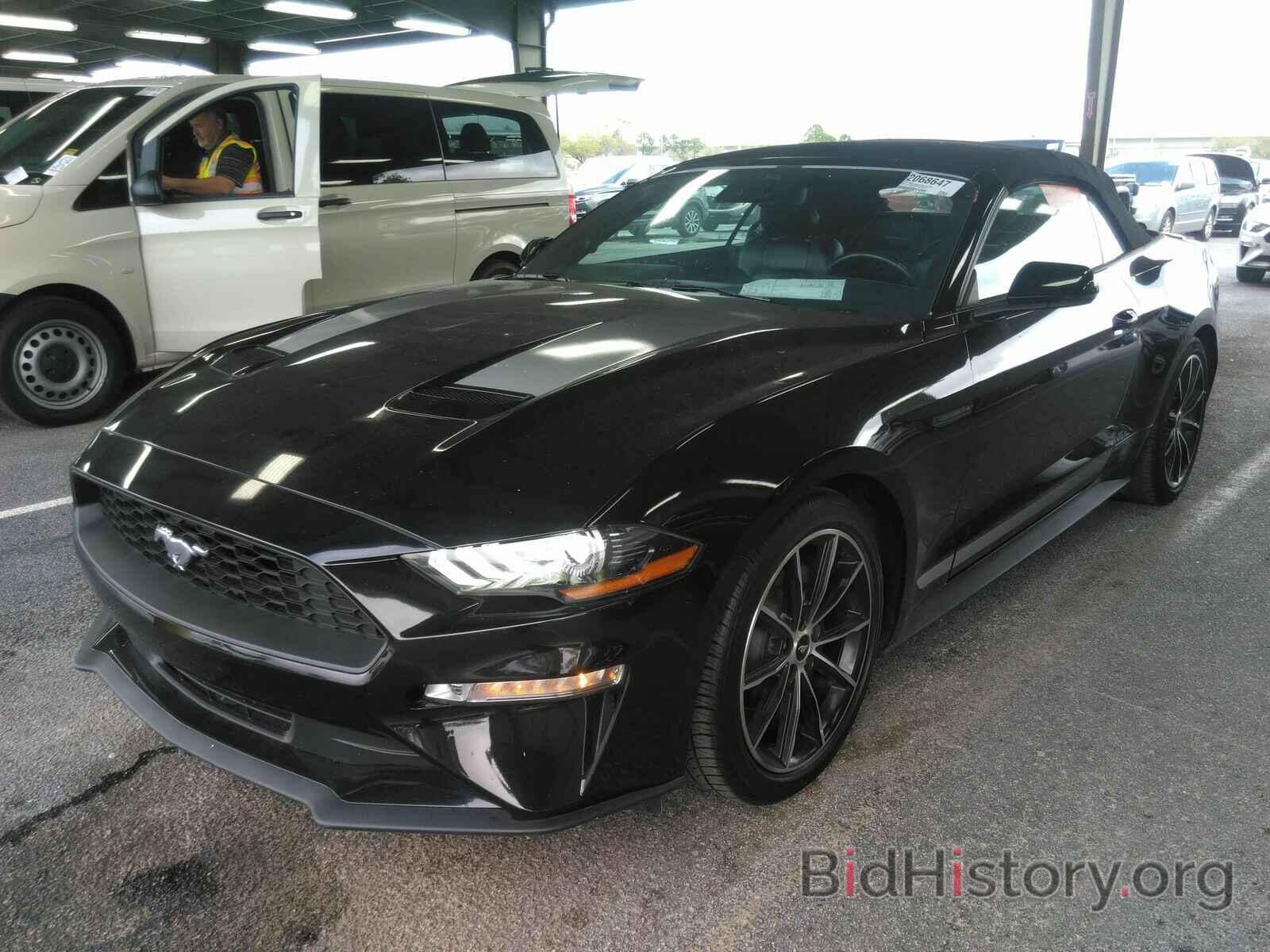 Photo 1FATP8UH5L5138010 - Ford Mustang 2020